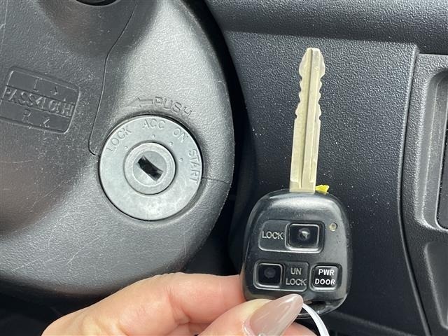 Toyota SIENTA 2011 6975892-7