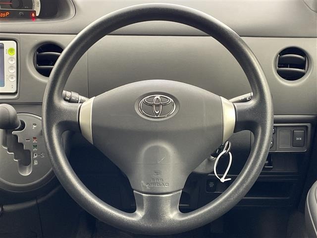 Toyota SIENTA 2011 6975892-8