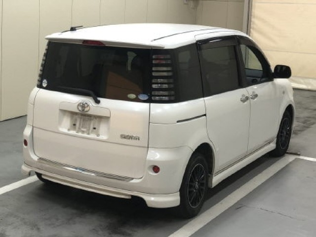 Toyota SIENTA 2005 6975939-3