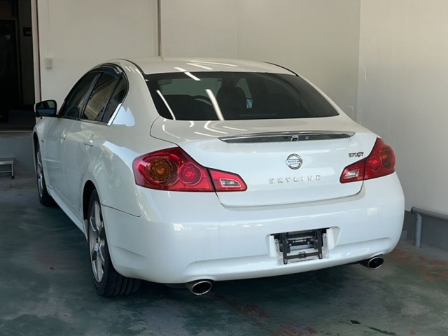 Nissan SKYLINE 2009 6981836-1