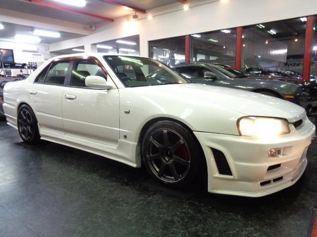 Nissan SKYLINE 2000 6981879-27