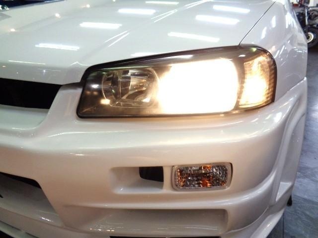 Nissan SKYLINE 2000 6981879-31