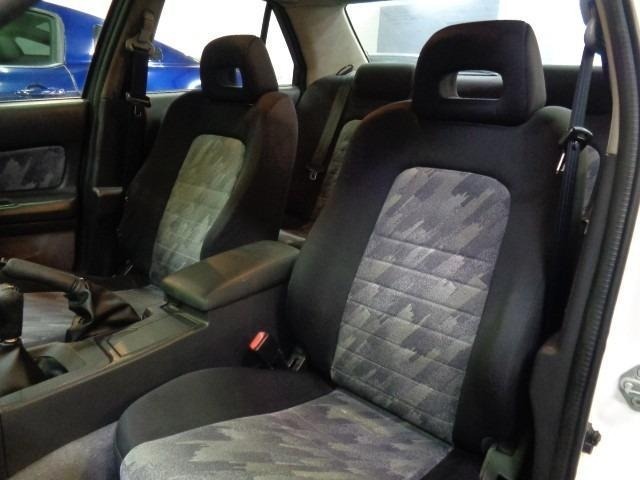Nissan SKYLINE 2000 6981879-38