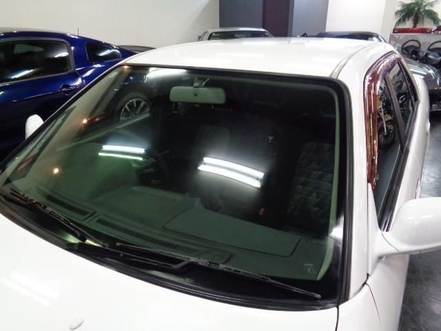 Nissan SKYLINE 2000 6981879-4