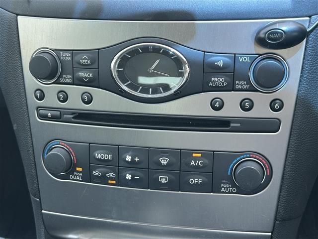 Nissan SKYLINE 2011 6982179-8