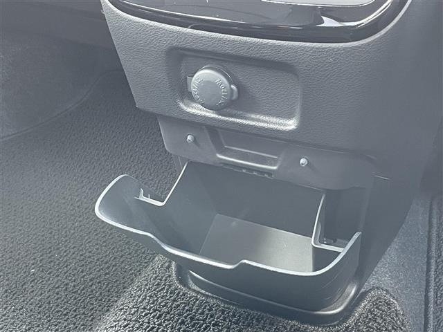 Suzuki SOLIO 2018 6992121-3