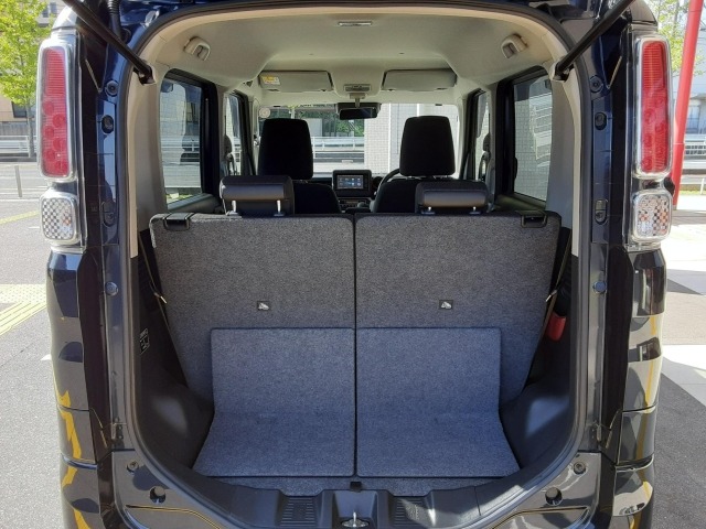 Suzuki SPACIA 2023 6991548-17