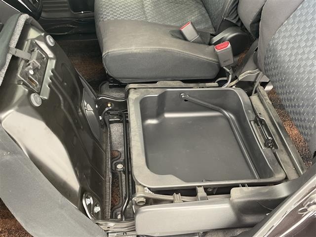 Suzuki SPACIA 2018 6991902-11