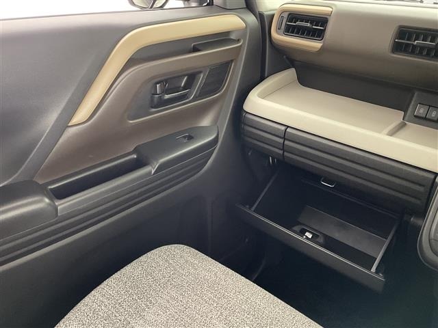 Suzuki SPACIA 2024 6992040-20