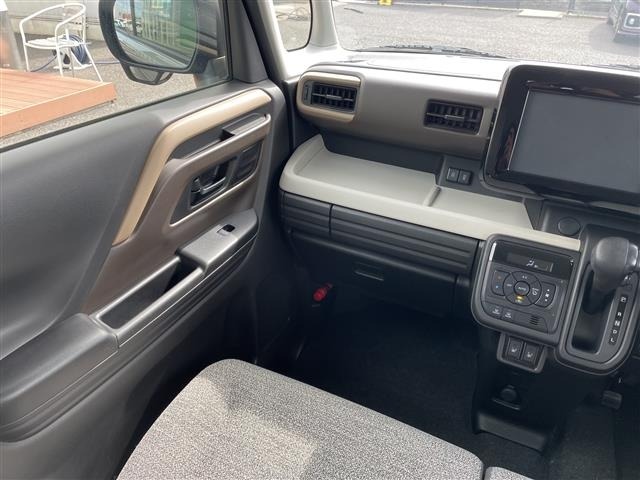 Suzuki SPACIA 2023 6992249-16