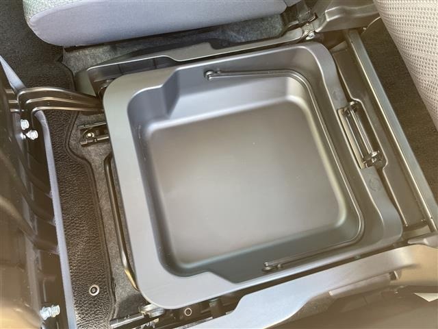 Suzuki SPACIA 2017 6992704-2