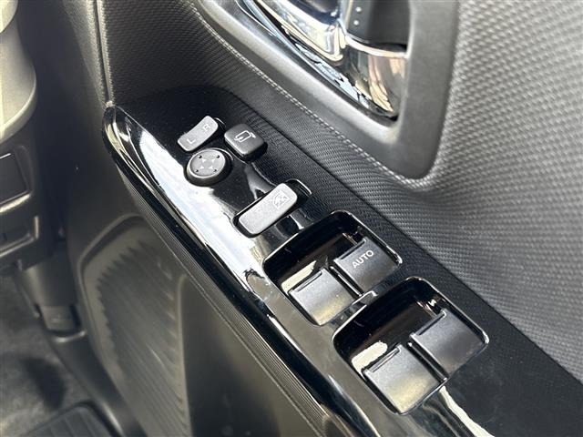 Suzuki SPACIA 2019 6992749-17