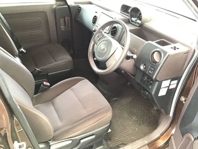 Toyota SPADE 2014 6976049-5