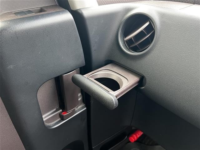 Toyota SPADE 2014 6976095-17