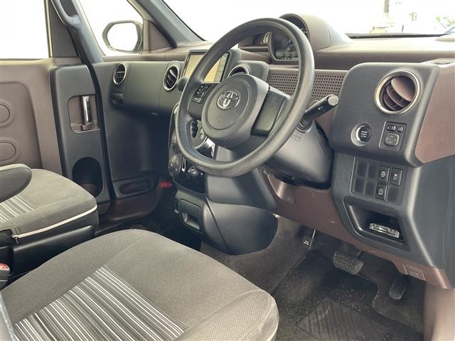 Toyota SPADE 2015 6976110-23