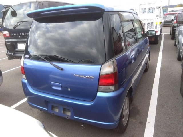 Subaru SUBARU 2000 6995887-5