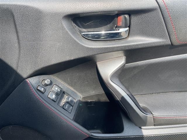 Subaru SUBARU 2012 6998997-10