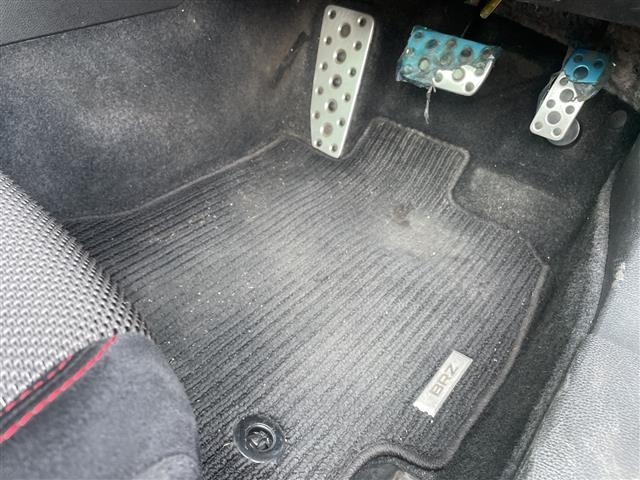 Subaru SUBARU 2012 6998997-12