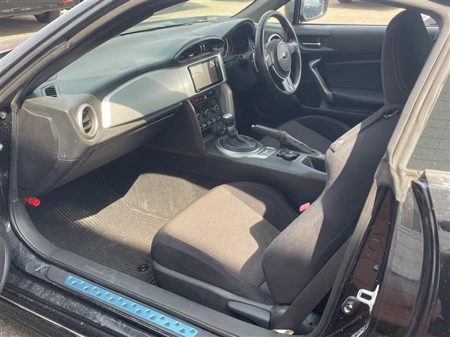 Subaru SUBARU 2012 6998997-6