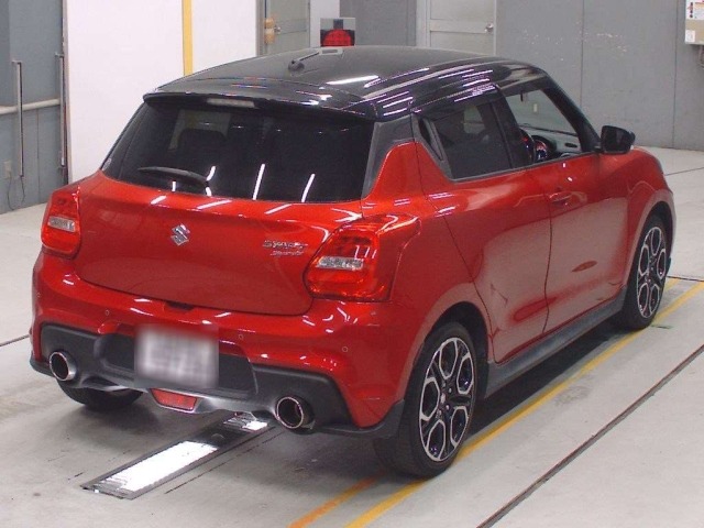 Suzuki SWIFT 2024 7002645-1