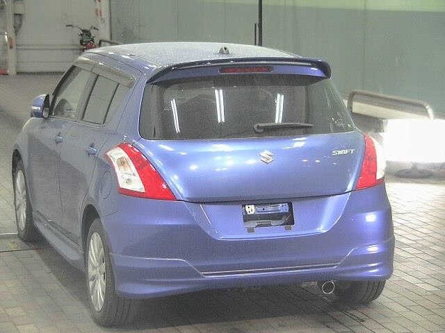 Suzuki SWIFT 2011 7002657-1