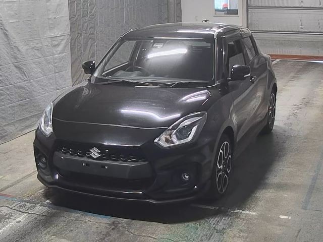 Suzuki SWIFT 2023 7002681-0