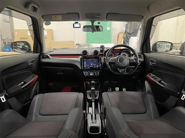 Suzuki SWIFT 2018 7002718-12