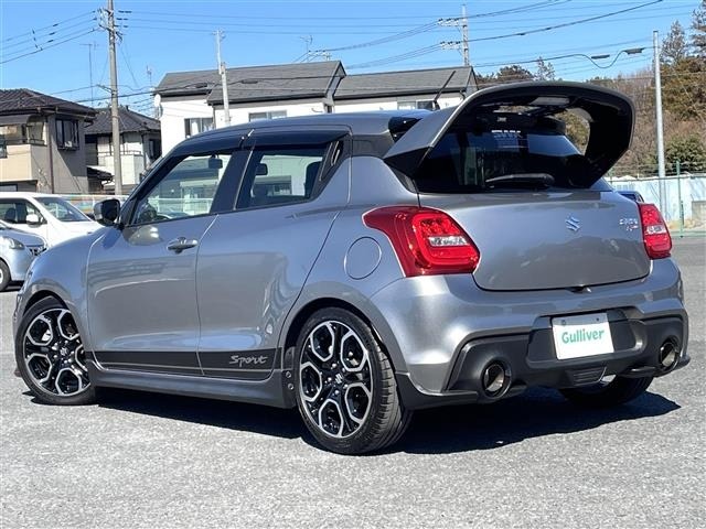 Suzuki SWIFT 2018 7002718-13