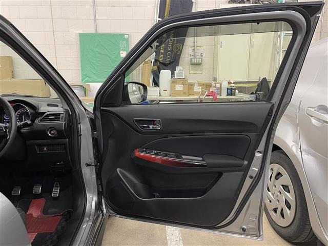 Suzuki SWIFT 2018 7002718-20