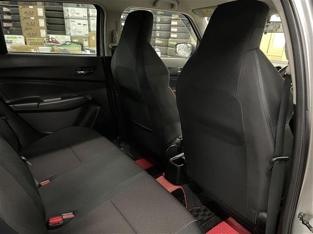 Suzuki SWIFT 2018 7002718-6