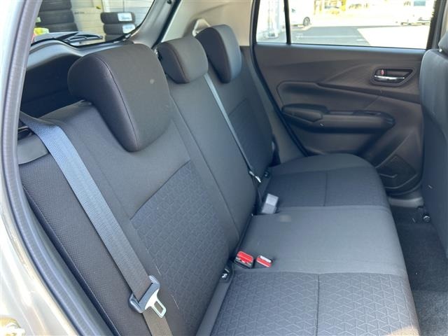 Suzuki SWIFT 2024 7002731-2