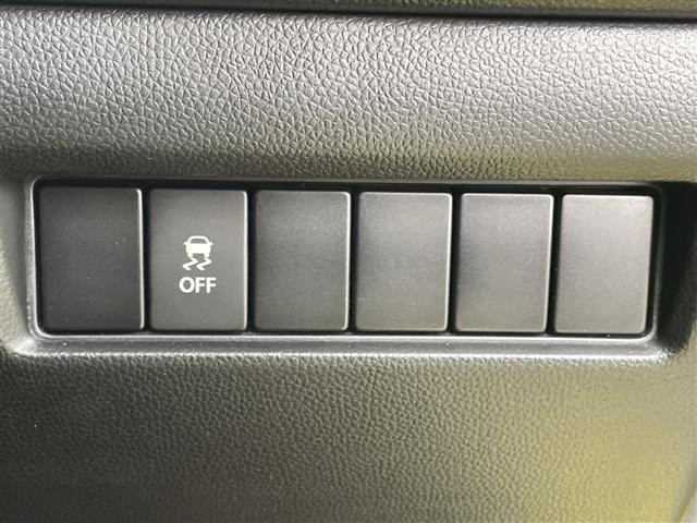 Suzuki SWIFT 2019 7002739-12