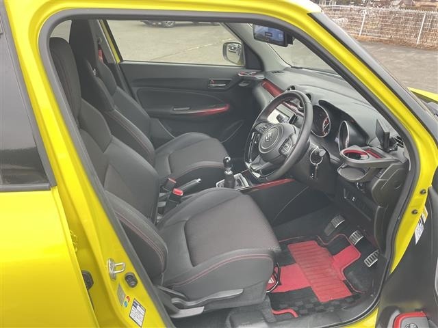 Suzuki SWIFT 2019 7002739-22