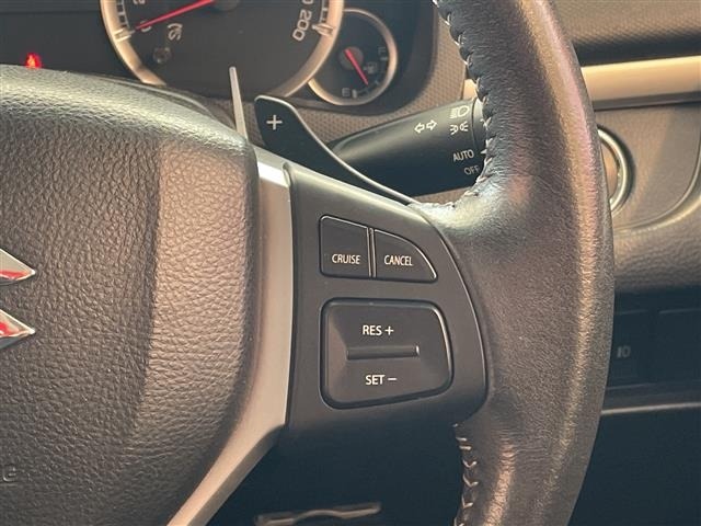 Suzuki SWIFT 2013 7002740-10