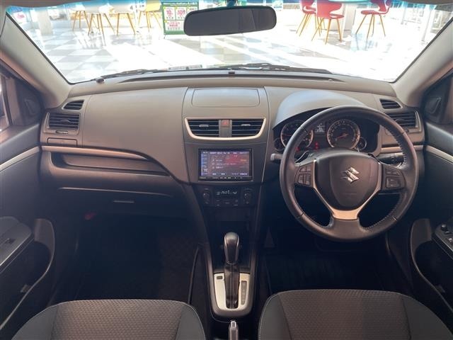 Suzuki SWIFT 2013 7002740-14