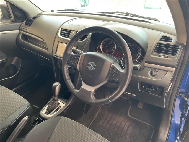 Suzuki SWIFT 2013 7002740-20