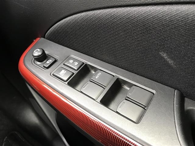 Suzuki SWIFT 2019 7002741-11