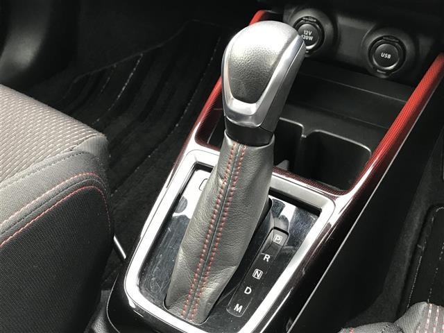 Suzuki SWIFT 2019 7002741-8