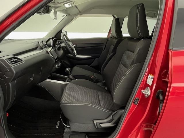 Suzuki SWIFT 2017 7002748-4