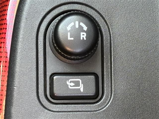 Suzuki SWIFT 2018 7002751-12