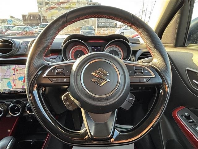Suzuki SWIFT 2018 7002751-18