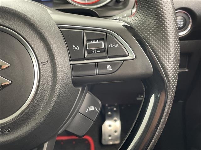 Suzuki SWIFT 2018 7002761-7