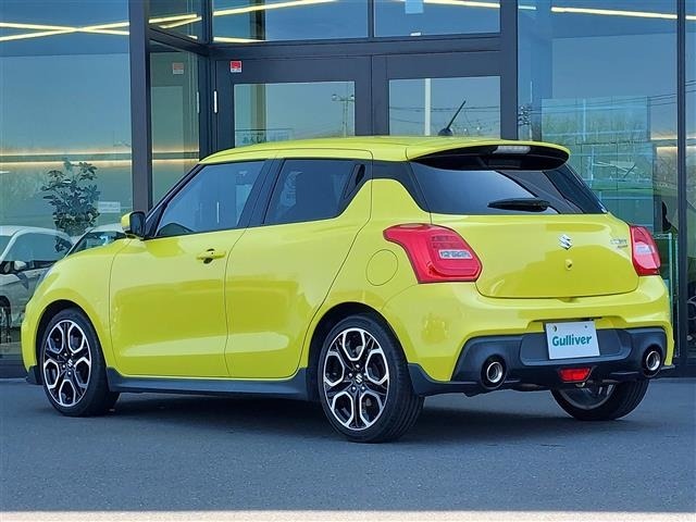 Suzuki SWIFT 2020 7002764-15