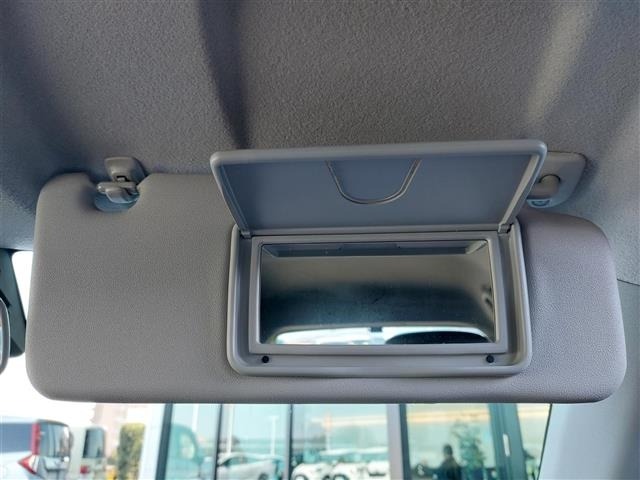 Suzuki SWIFT 2020 7002764-6
