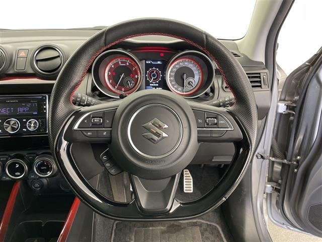 Suzuki SWIFT 2022 7002768-1