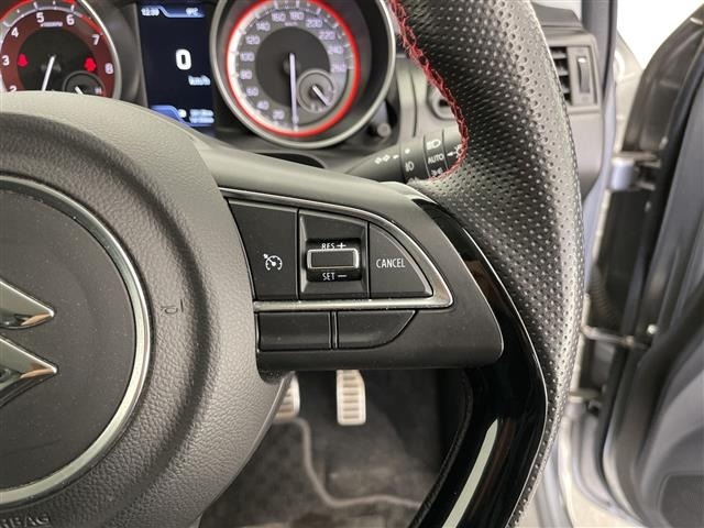 Suzuki SWIFT 2022 7002768-5