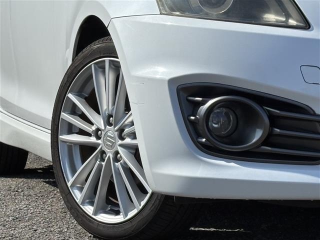 Suzuki SWIFT 2012 7002780-7