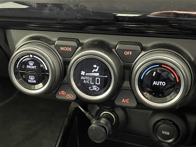 Suzuki SWIFT 2021 7002781-8