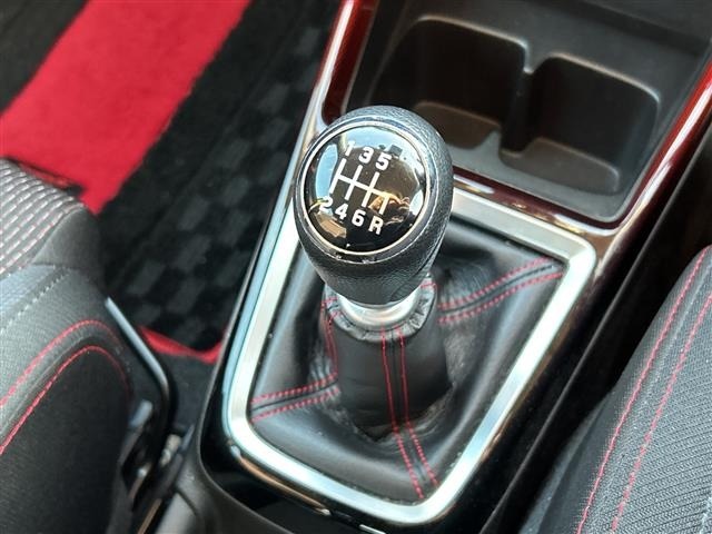 Suzuki SWIFT 2020 7002783-8