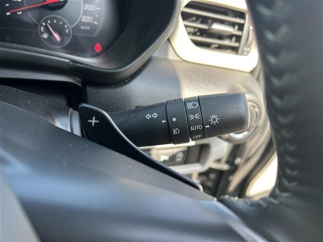 Suzuki SWIFT 2025 7002787-19
